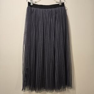 Zenana Women's‎ Pleated Double Mesh Overlay Maxi Skirt Large